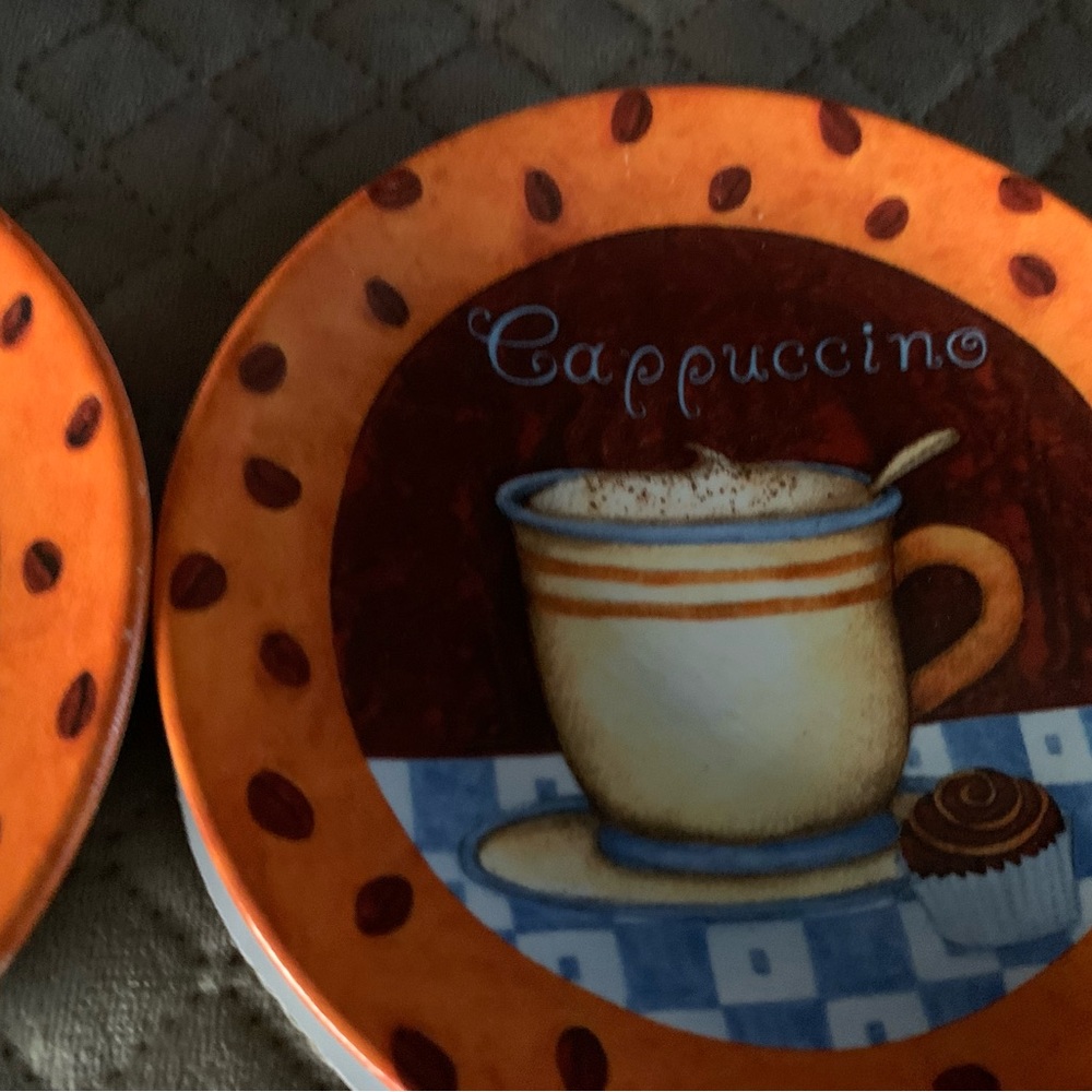 Plates - Picture 4 of 5